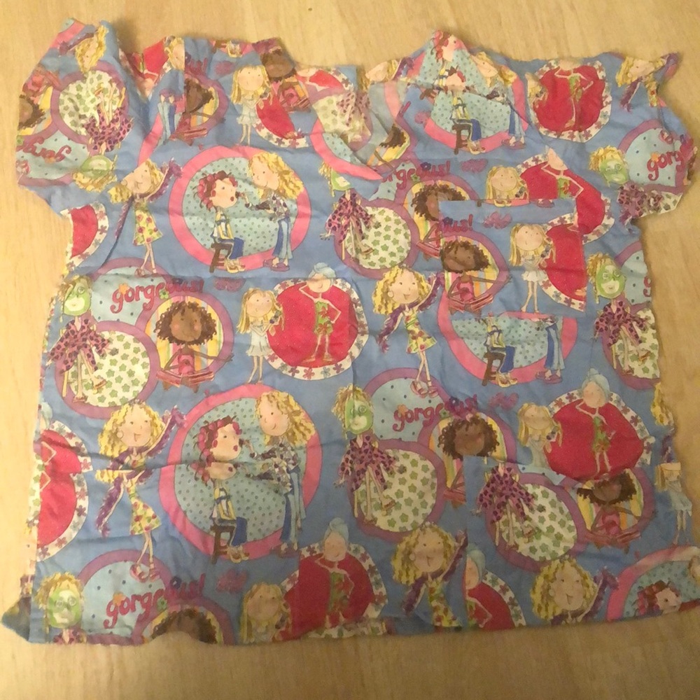 Scrub top